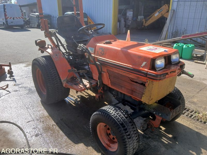 KUBOTA 1750D 4677 h 1990 - Τρακτέρ: φωτογραφία 2 KUBOTA 1750D 4677 h 1990 - Τρακτέρ: φωτογραφία 2