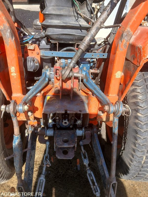 KUBOTA 1750D 4677 h 1990 - Τρακτέρ: φωτογραφία 5 KUBOTA 1750D 4677 h 1990 - Τρακτέρ: φωτογραφία 5