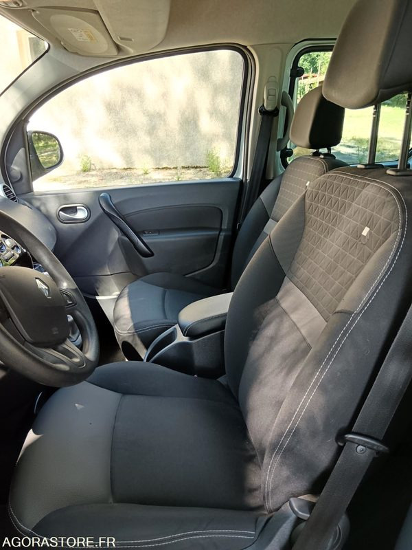 Kangoo 1.5 DCI - Αυτοκίνητο: φωτογραφία 4 Kangoo 1.5 DCI - Αυτοκίνητο: φωτογραφία 4