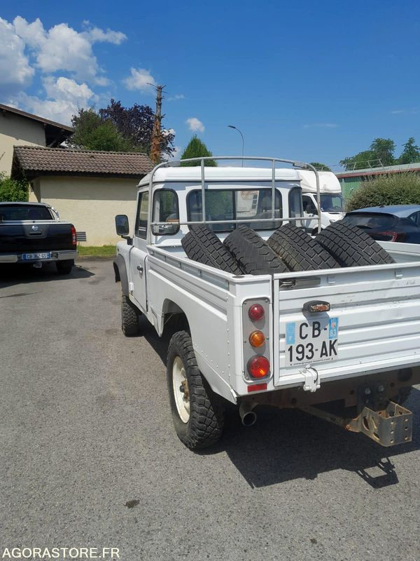 LAND ROVER DEFENDER 110 - 2012 - 81370KM - SUV: φωτογραφία 4 LAND ROVER DEFENDER 110 - 2012 - 81370KM - SUV: φωτογραφία 4
