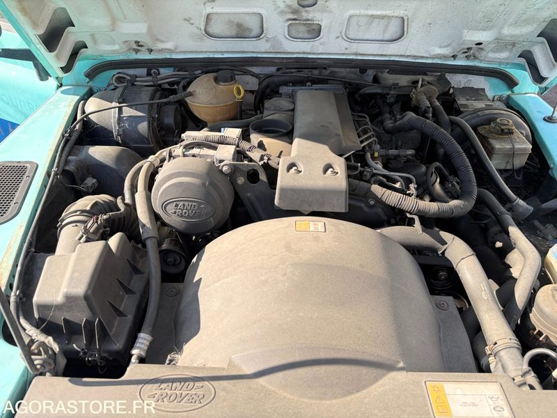 Land Rover Defender BW-587-VJ Mini Combiné Export Exclusivement - Ημιφορτηγό: φωτογραφία 5 Land Rover Defender BW-587-VJ Mini Combiné Export Exclusivement - Ημιφορτηγό: φωτογραφία 5