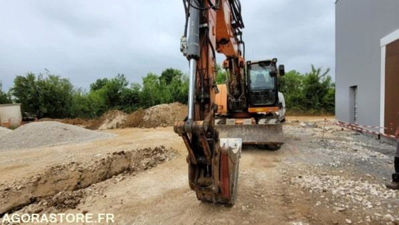 Liebherr A918 COMPACT - 2014 / 15000 HEURES - Εκσκαφέας: φωτογραφία 5 Liebherr A918 COMPACT - 2014 / 15000 HEURES - Εκσκαφέας: φωτογραφία 5