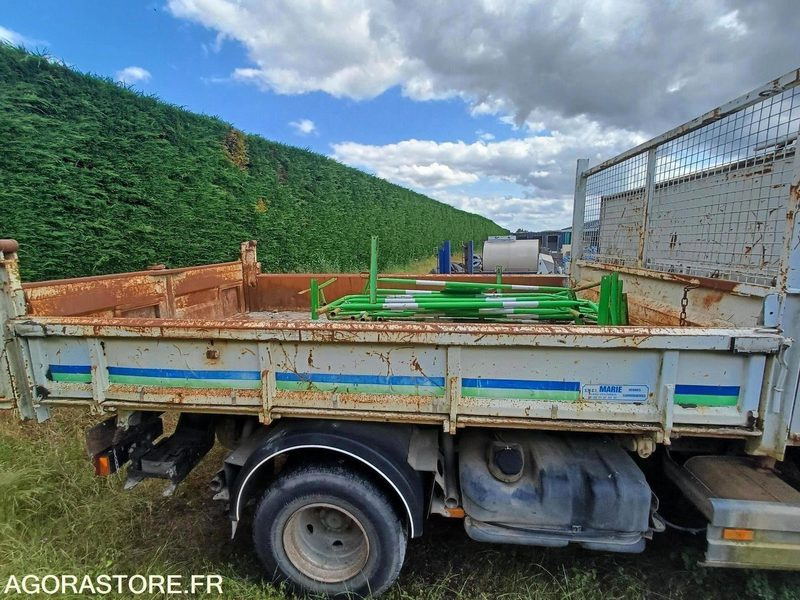MERCEDES - ATEGO B 918 BENNE AVEC COFFRE - 2002 / 321065KMS (09/2019) - 6487XW14 - Φορτηγό ανατρεπόμενο: φωτογραφία 4 MERCEDES - ATEGO B 918 BENNE AVEC COFFRE - 2002 / 321065KMS (09/2019) - 6487XW14 - Φορτηγό ανατρεπόμενο: φωτογραφία 4