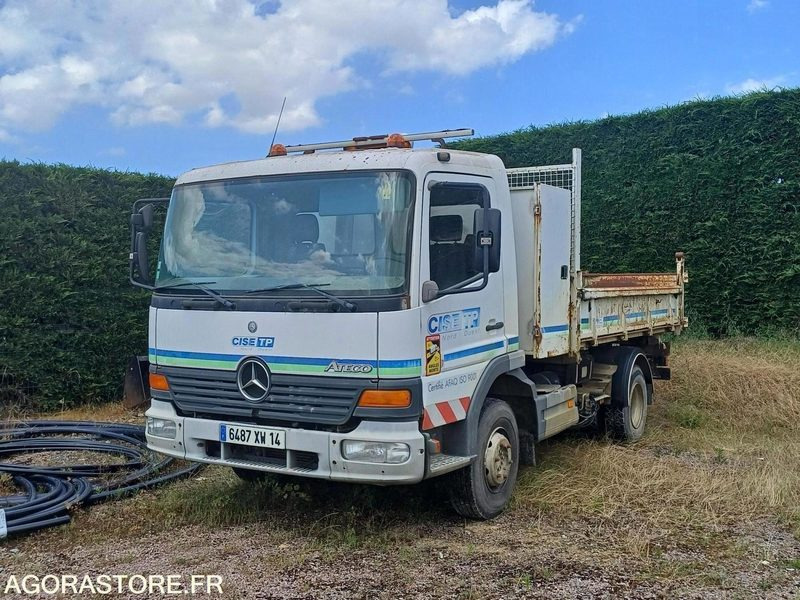 MERCEDES - ATEGO B 918 BENNE AVEC COFFRE - 2002 / 321065KMS (09/2019) - 6487XW14 - Φορτηγό ανατρεπόμενο: φωτογραφία 2 MERCEDES - ATEGO B 918 BENNE AVEC COFFRE - 2002 / 321065KMS (09/2019) - 6487XW14 - Φορτηγό ανατρεπόμενο: φωτογραφία 2