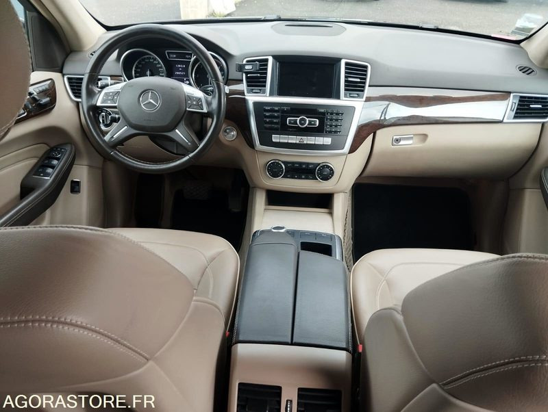 MERCEDES CLASSE ML 350 3.0 CDI BLUETEC V6 TURBO 4-MATIC - SUV: φωτογραφία 5 MERCEDES CLASSE ML 350 3.0 CDI BLUETEC V6 TURBO 4-MATIC - SUV: φωτογραφία 5