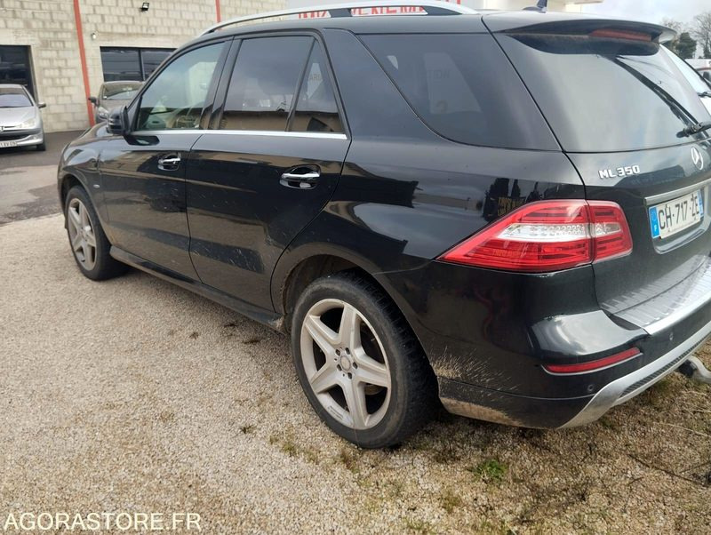 MERCEDES CLASSE ML 350 3.0 CDI BLUETEC V6 TURBO 4-MATIC - SUV: φωτογραφία 4 MERCEDES CLASSE ML 350 3.0 CDI BLUETEC V6 TURBO 4-MATIC - SUV: φωτογραφία 4