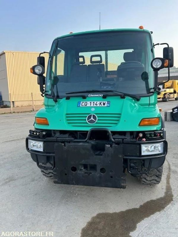 MERCEDES UNIMOG U300C VERSION COMMUNALE 2003 38210 KM + EPAREUSE CMV 450GP - Φορτηγό: φωτογραφία 5 MERCEDES UNIMOG U300C VERSION COMMUNALE 2003 38210 KM + EPAREUSE CMV 450GP - Φορτηγό: φωτογραφία 5