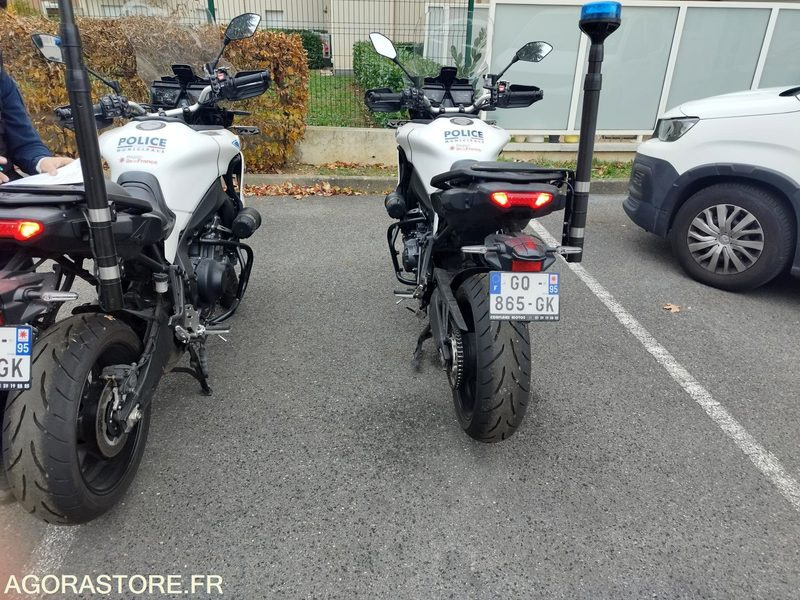 MOTO YAMAHA POLICE MUNICIPALE - Μοτοσικλέτα: φωτογραφία 3 MOTO YAMAHA POLICE MUNICIPALE - Μοτοσικλέτα: φωτογραφία 3
