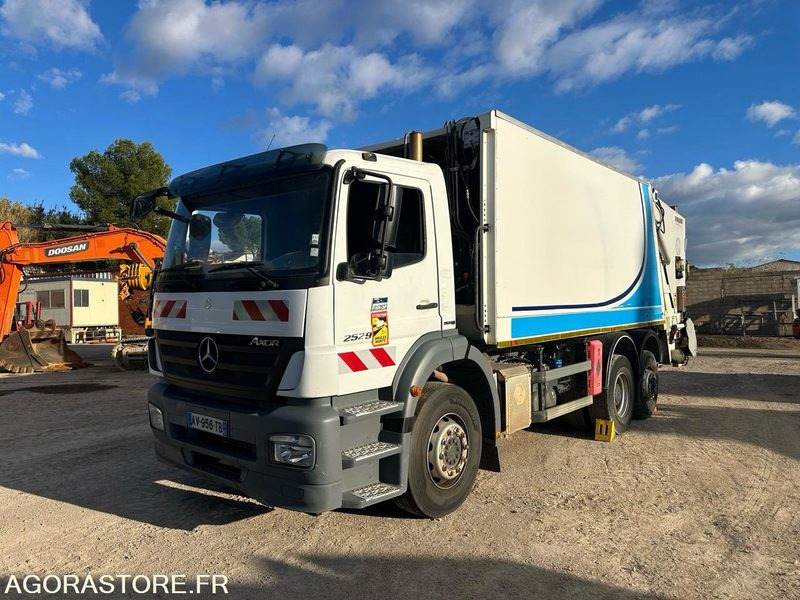 Mercedes Axor 2529 - 2010 - Απορριμματοφόρο: φωτογραφία 1 Mercedes Axor 2529 - 2010 - Απορριμματοφόρο: φωτογραφία 1