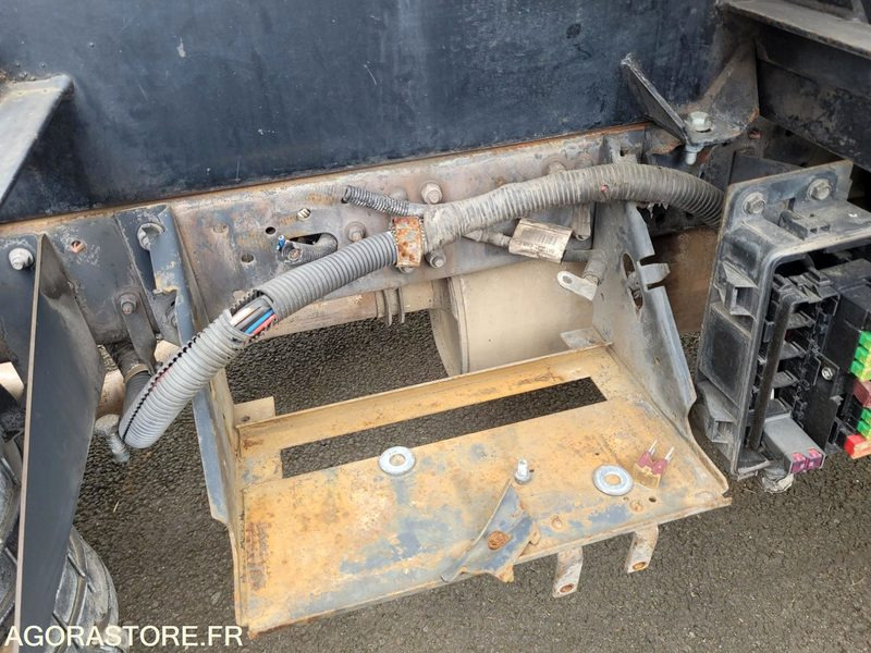 Απορριμματοφόρο Mini benne à ordures ménagères NISSAN DIESEL AK-906-PP POUR PIECES: φωτογραφία 14