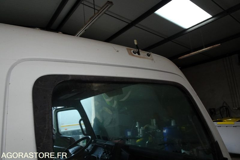 Mitsubishi Fuso Bluetec 5 - Φορτηγό: φωτογραφία 2 Mitsubishi Fuso Bluetec 5 - Φορτηγό: φωτογραφία 2