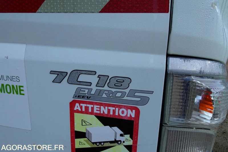 Mitsubishi Fuso - Απορριμματοφόρο: φωτογραφία 3 Mitsubishi Fuso - Απορριμματοφόρο: φωτογραφία 3