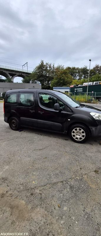 Monospace Peugeot Partner - 2012 - 296 080km - Αυτοκίνητο: φωτογραφία 1 Monospace Peugeot Partner - 2012 - 296 080km - Αυτοκίνητο: φωτογραφία 1