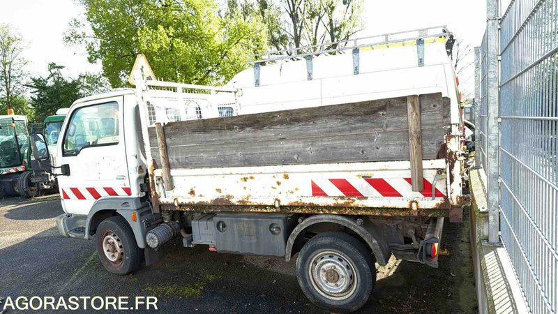 Nissan - Cabstar - 2004 - 49711KMS - 778ALC67 - Ελαφρύ επαγγελματικό: φωτογραφία 3 Nissan - Cabstar - 2004 - 49711KMS - 778ALC67 - Ελαφρύ επαγγελματικό: φωτογραφία 3