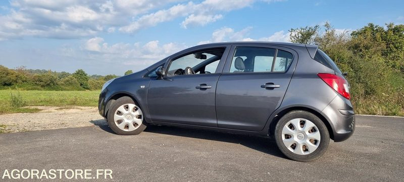Opel Corsa 1.3 (2011) - Αυτοκίνητο: φωτογραφία 3 Opel Corsa 1.3 (2011) - Αυτοκίνητο: φωτογραφία 3