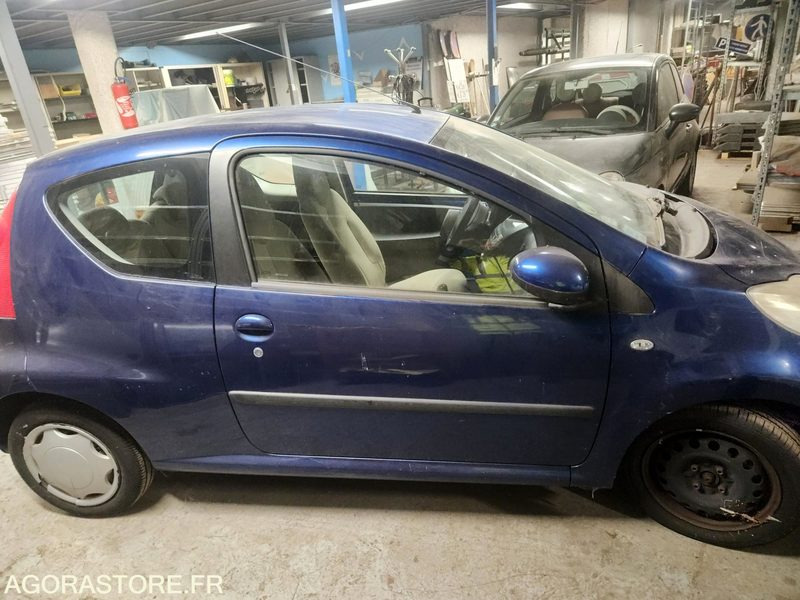PEUGEOT 107 - Αυτοκίνητο: φωτογραφία 1 PEUGEOT 107 - Αυτοκίνητο: φωτογραφία 1