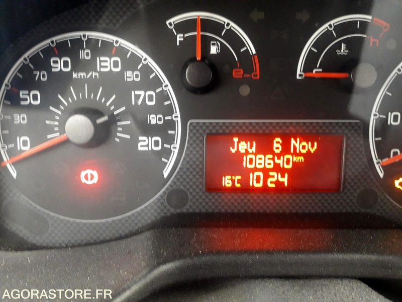 PEUGEOT BIPPER 2012 - Μικρό βαν: φωτογραφία 4 PEUGEOT BIPPER 2012 - Μικρό βαν: φωτογραφία 4