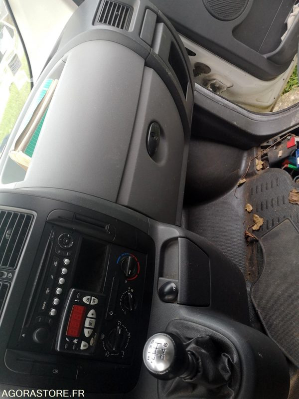 PEUGEOT FRIGORIFIQUE - Επαγγελματικό αυτοκίνητο ψυγείο: φωτογραφία 2 PEUGEOT FRIGORIFIQUE - Επαγγελματικό αυτοκίνητο ψυγείο: φωτογραφία 2