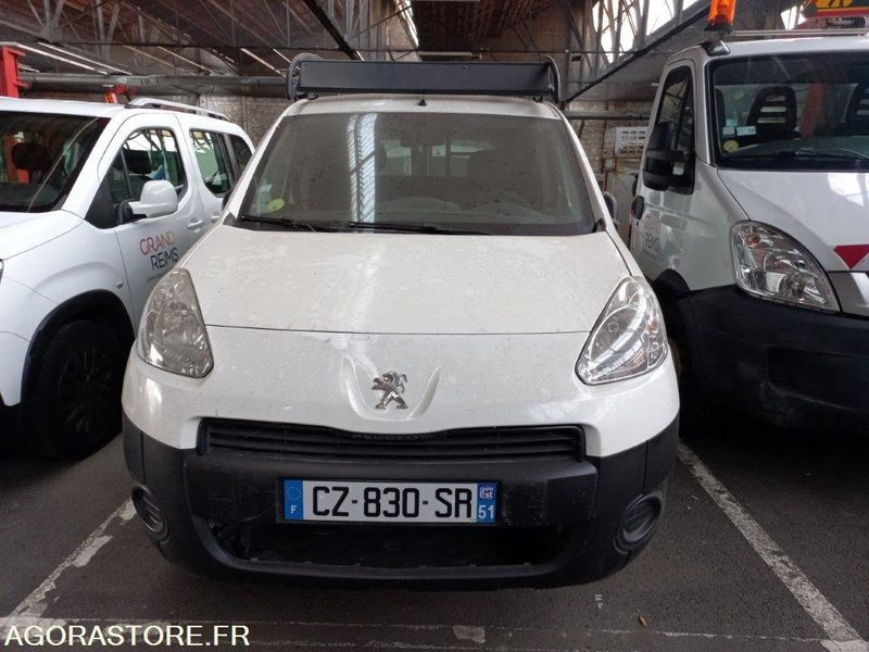 PEUGEOT PARTNER CZ-830-SR - Μικρό βαν: φωτογραφία 2 PEUGEOT PARTNER CZ-830-SR - Μικρό βαν: φωτογραφία 2
