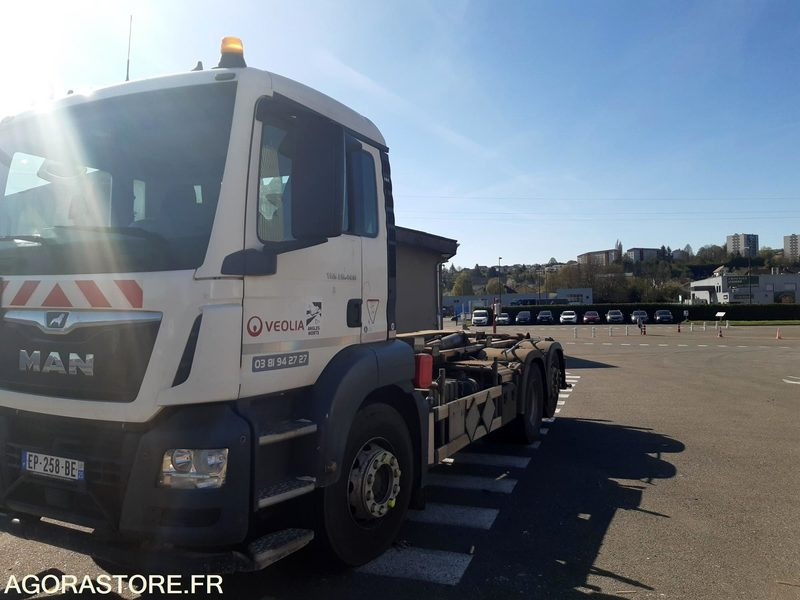 PORTEUR AMPLIROLL MAN - BRAS MARREL - 2017 - 271697 Km - (R52433) - Φορτηγό φόρτωσης γάντζου: φωτογραφία 3 PORTEUR AMPLIROLL MAN - BRAS MARREL - 2017 - 271697 Km - (R52433) - Φορτηγό φόρτωσης γάντζου: φωτογραφία 3