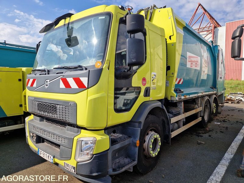 PORTEUR BOM 26T VOLVO GEESINK- 121117 KM - 2014 (4004) - Απορριμματοφόρο: φωτογραφία 1 PORTEUR BOM 26T VOLVO GEESINK- 121117 KM - 2014 (4004) - Απορριμματοφόρο: φωτογραφία 1