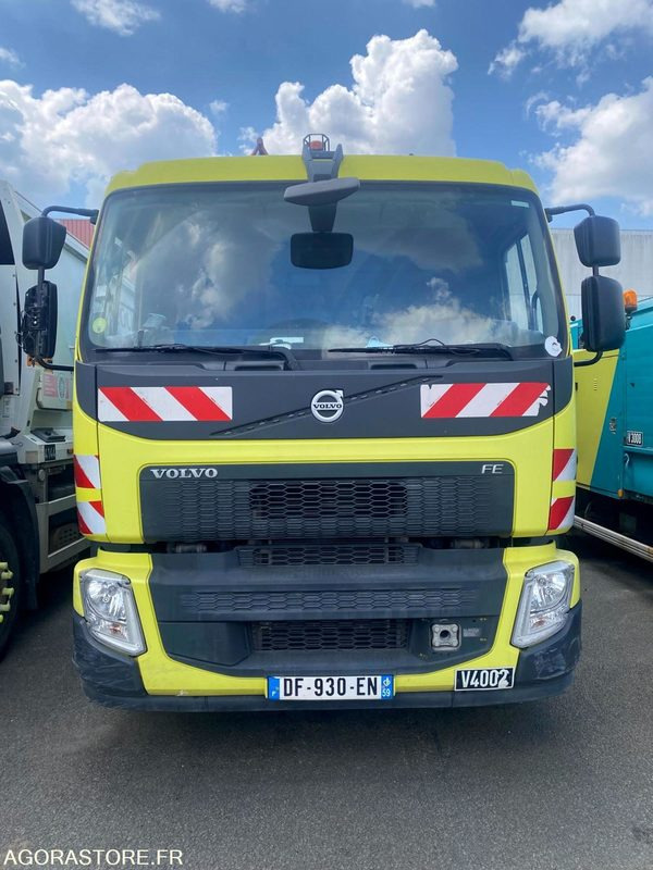 PORTEUR BOM 26T VOLVO GEESINK - 2014 / 160 803 KM (4002) - Απορριμματοφόρο: φωτογραφία 1 PORTEUR BOM 26T VOLVO GEESINK - 2014 / 160 803 KM (4002) - Απορριμματοφόρο: φωτογραφία 1