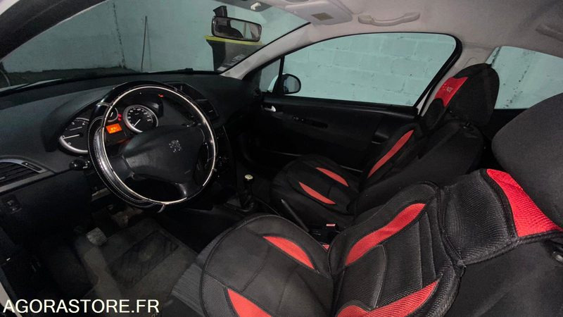 Peugeot 207 AFFAIRE 1.4 HDI 70 CV DERIV VP 233 220km 2010 - Αυτοκίνητο: φωτογραφία 5 Peugeot 207 AFFAIRE 1.4 HDI 70 CV DERIV VP 233 220km 2010 - Αυτοκίνητο: φωτογραφία 5