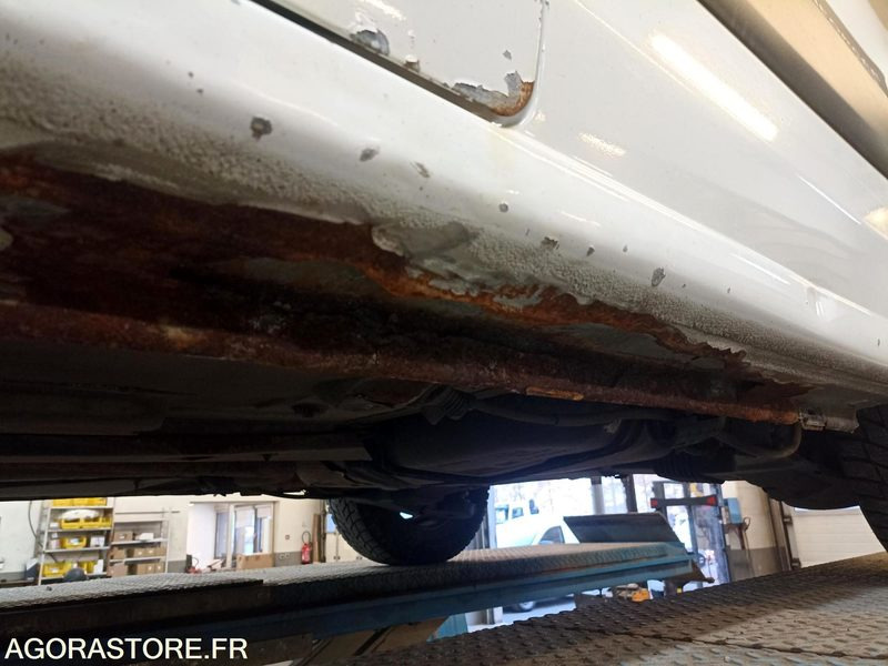 Peugeot Partner (pour pièces) - Μικρό βαν: φωτογραφία 4 Peugeot Partner (pour pièces) - Μικρό βαν: φωτογραφία 4