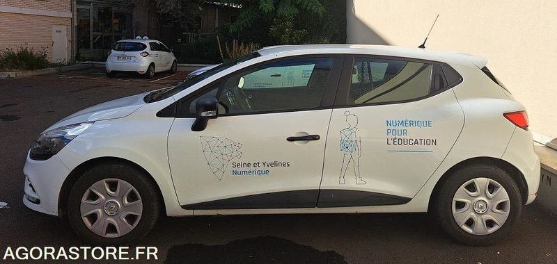 RENAULT - CLIO - 2018 - 79 000 KM - Αυτοκίνητο: φωτογραφία 3 RENAULT - CLIO - 2018 - 79 000 KM - Αυτοκίνητο: φωτογραφία 3