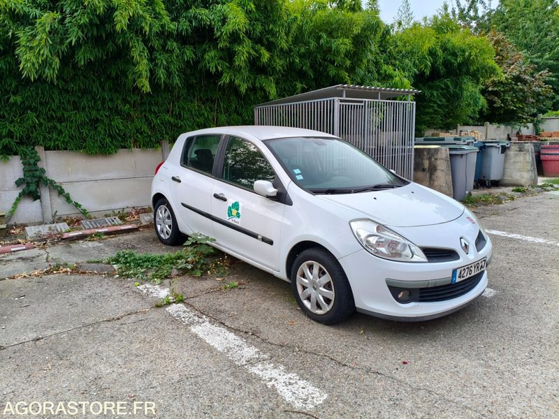 RENAULT CLIO III - Αυτοκίνητο: φωτογραφία 1 RENAULT CLIO III - Αυτοκίνητο: φωτογραφία 1