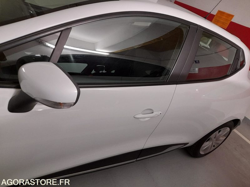 RENAULT CLIO IV - ZEN 09E E5 - 83985kms - 2013 - Αυτοκίνητο: φωτογραφία 4 RENAULT CLIO IV - ZEN 09E E5 - 83985kms - 2013 - Αυτοκίνητο: φωτογραφία 4