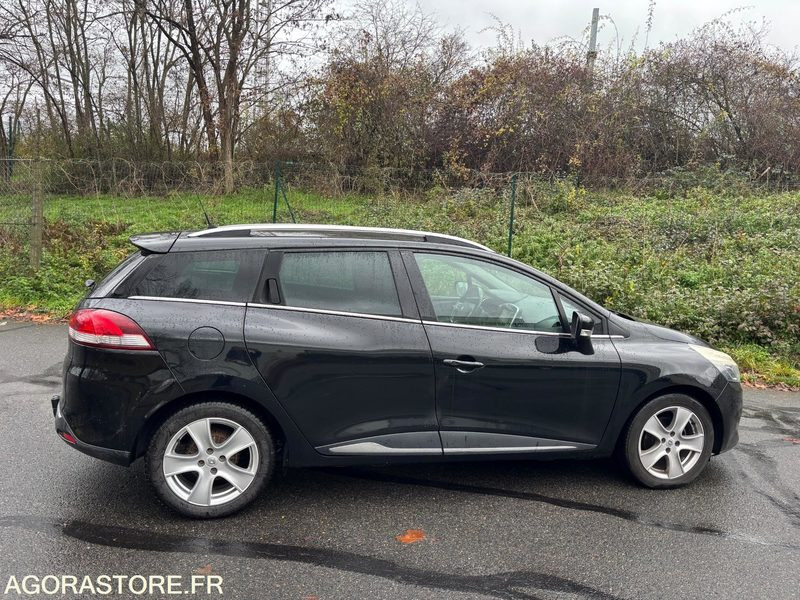RENAULT- Clio Estate IV - Boite Automatique - année 2016 - 128000 kms - Essence - Station wagon: φωτογραφία 2 RENAULT- Clio Estate IV - Boite Automatique - année 2016 - 128000 kms - Essence - Station wagon: φωτογραφία 2