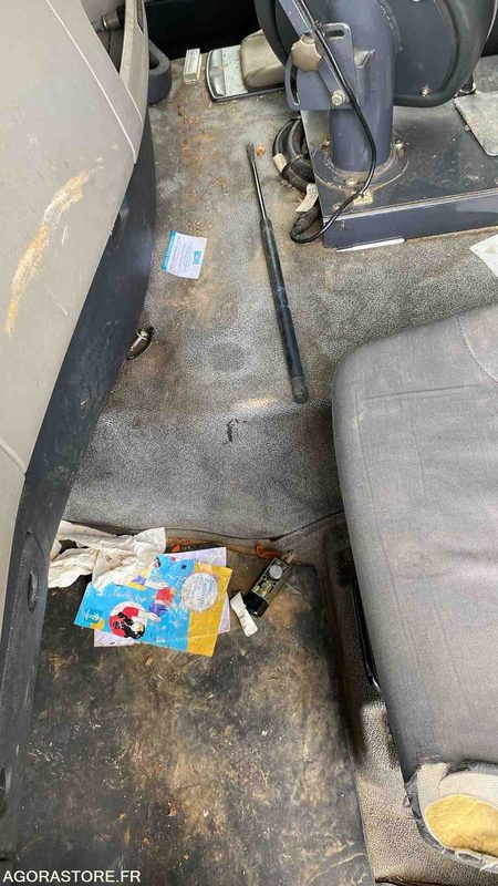 RENAULT DXI 310 - Σάρωθρο δρόμων: φωτογραφία 5 RENAULT DXI 310 - Σάρωθρο δρόμων: φωτογραφία 5