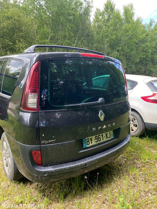 RENAULT ESPACE / 182 000 KM / 2011 / BY-961-XJ - Αυτοκίνητο: φωτογραφία 3 RENAULT ESPACE / 182 000 KM / 2011 / BY-961-XJ - Αυτοκίνητο: φωτογραφία 3