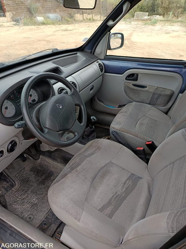 Αυτοκίνητο RENAULT KANGOO 1.5 DCI - 2003 - 227000KMS: φωτογραφία 11 Αυτοκίνητο RENAULT KANGOO 1.5 DCI - 2003 - 227000KMS: φωτογραφία 11