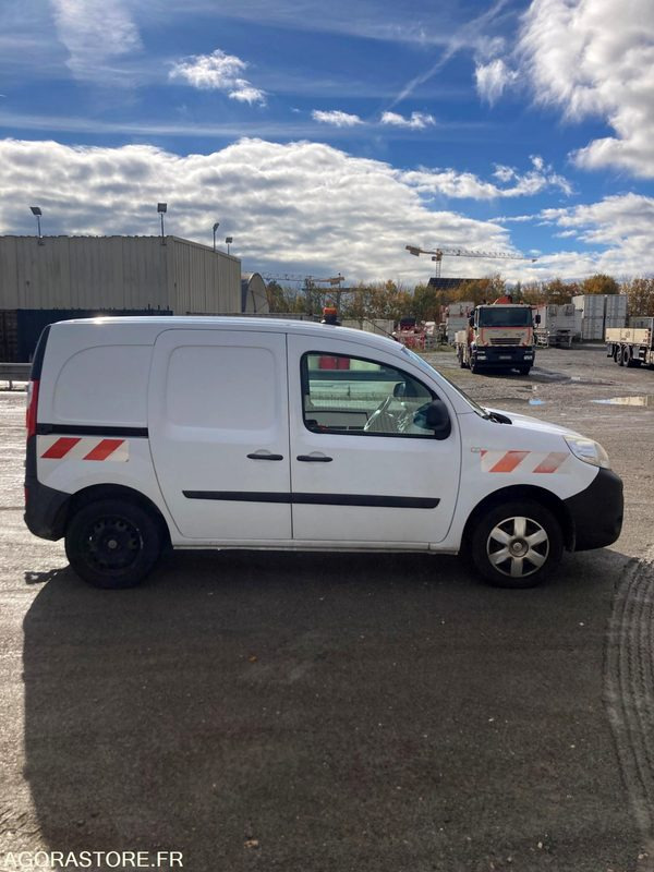 RENAULT KANGOO diesel - Année 2017 - 330.000 km - Μικρό βαν: φωτογραφία 4 RENAULT KANGOO diesel - Année 2017 - 330.000 km - Μικρό βαν: φωτογραφία 4