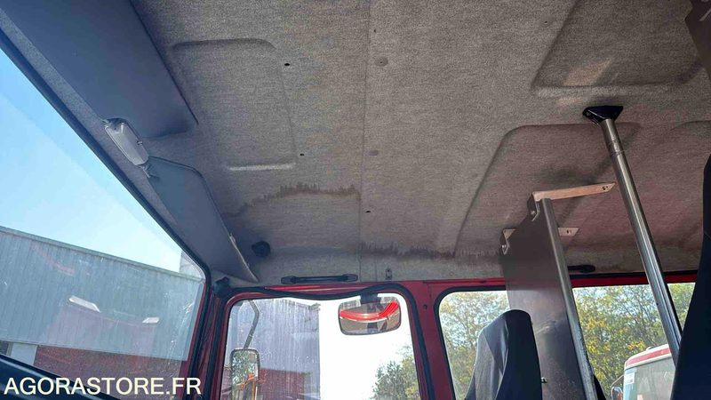 Φορτηγό RENAULT M210 - 40219KM - 1994: φωτογραφία 7 Φορτηγό RENAULT M210 - 40219KM - 1994: φωτογραφία 7