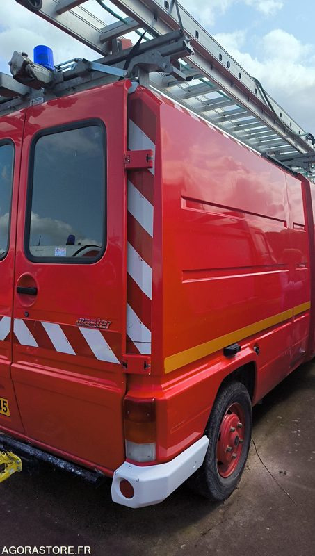 RENAULT MASTER T35 D 102714kms - 1996 - Βαν: φωτογραφία 5 RENAULT MASTER T35 D 102714kms - 1996 - Βαν: φωτογραφία 5