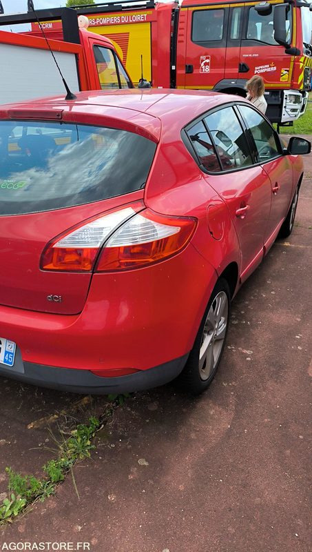 RENAULT MÉGANE III DYNAMIQUE 1,5L DCI 110CV ECO - 2013 - 314949kms - Αυτοκίνητο: φωτογραφία 2 RENAULT MÉGANE III DYNAMIQUE 1,5L DCI 110CV ECO - 2013 - 314949kms - Αυτοκίνητο: φωτογραφία 2