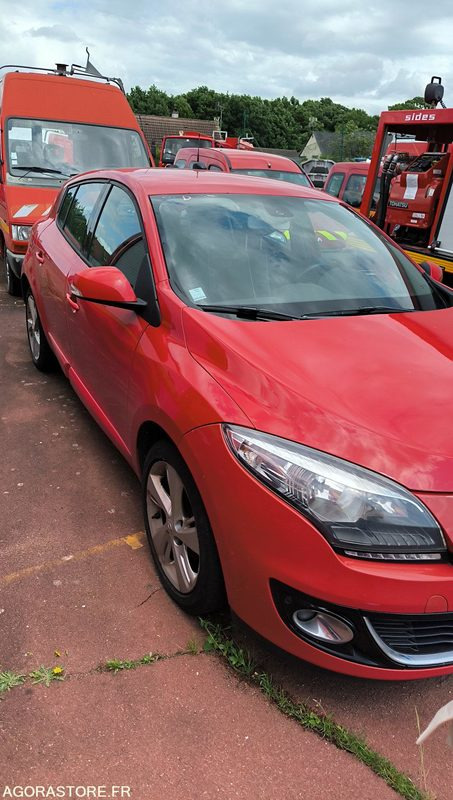 RENAULT MÉGANE III DYNAMIQUE 1,5L DCI 110CV ECO - 2013 - 314949kms - Αυτοκίνητο: φωτογραφία 3 RENAULT MÉGANE III DYNAMIQUE 1,5L DCI 110CV ECO - 2013 - 314949kms - Αυτοκίνητο: φωτογραφία 3