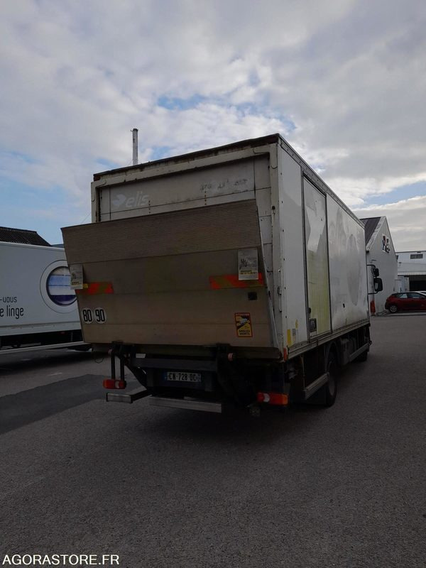 RENAULT POIDS LOURD TYPE MIDLUM / 597725 Kms / 2008 / CN-728-DC - Φορτηγό: φωτογραφία 3 RENAULT POIDS LOURD TYPE MIDLUM / 597725 Kms / 2008 / CN-728-DC - Φορτηγό: φωτογραφία 3