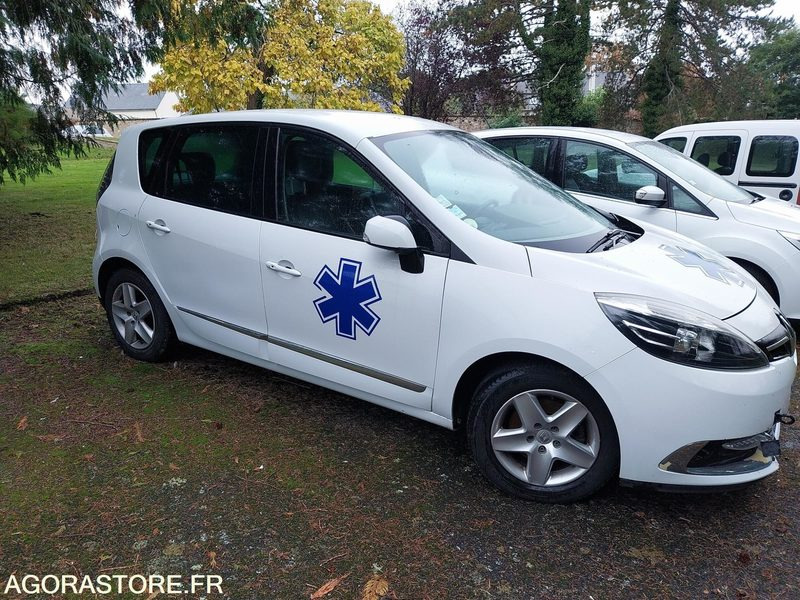 RENAULT SCENIC 2015 226431kms - Αυτοκίνητο: φωτογραφία 2 RENAULT SCENIC 2015 226431kms - Αυτοκίνητο: φωτογραφία 2