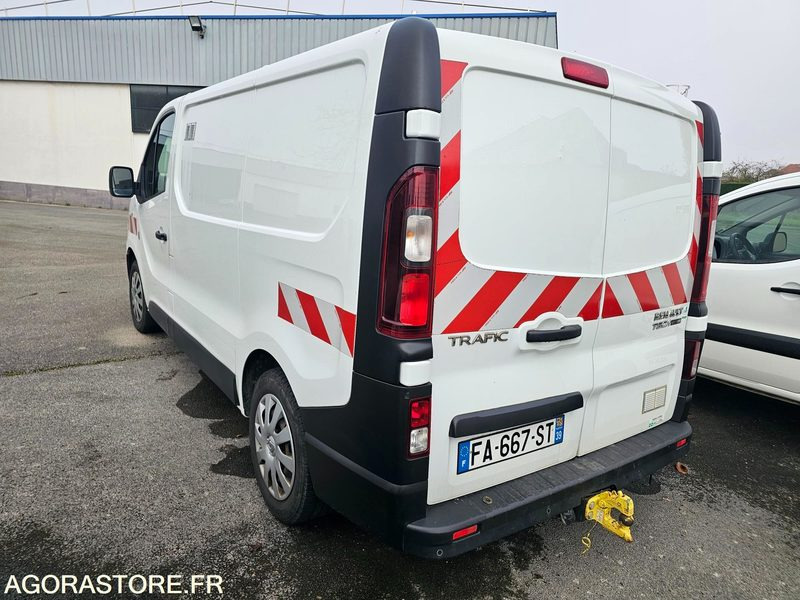 RENAULT TRAFIC - 2018 - 173355KM - FA667ST - Βαν: φωτογραφία 4 RENAULT TRAFIC - 2018 - 173355KM - FA667ST - Βαν: φωτογραφία 4