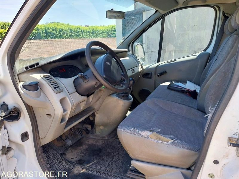 RENAULT TRAFIC DCI 115CH 9 PLACES - Μικρό λεωφορείο, Επιβατικό βαν: φωτογραφία 5 RENAULT TRAFIC DCI 115CH 9 PLACES - Μικρό λεωφορείο, Επιβατικό βαν: φωτογραφία 5