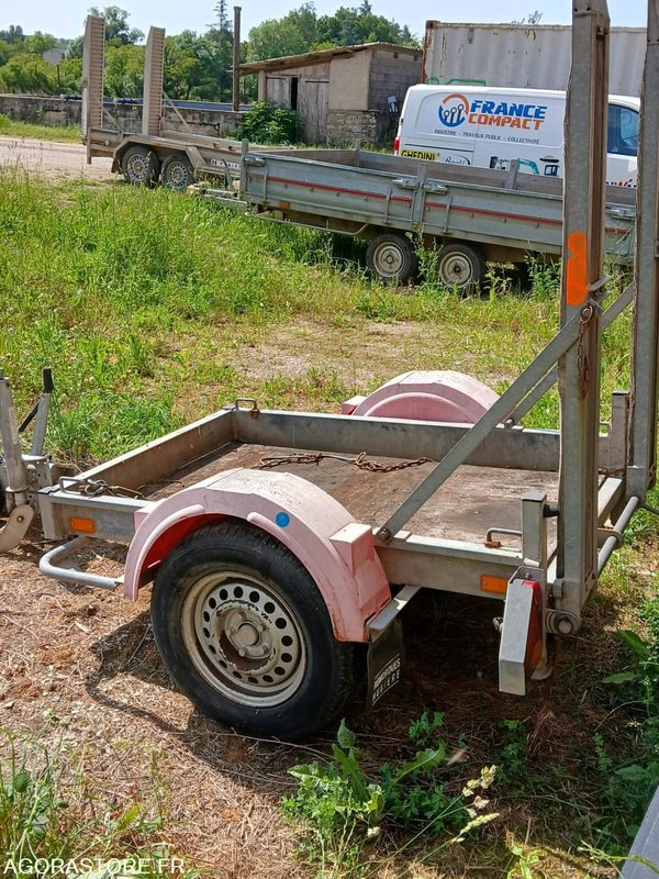 Remorque PORTE ROULEAU HUBIERE - Τρέιλερ πλατφόρμα/ Καρότσα: φωτογραφία 3 Remorque PORTE ROULEAU HUBIERE - Τρέιλερ πλατφόρμα/ Καρότσα: φωτογραφία 3