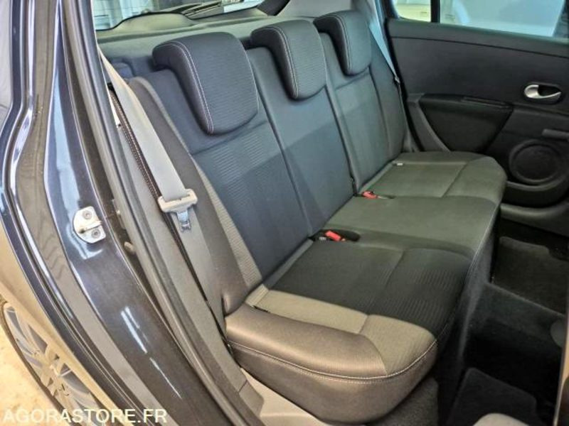 Renault Clio III Phase 2 – TomTom Edition 1.2 75 – 2011 – Seulement 33 200 km – - Αυτοκίνητο: φωτογραφία 1 Renault Clio III Phase 2 – TomTom Edition 1.2 75 – 2011 – Seulement 33 200 km – - Αυτοκίνητο: φωτογραφία 1