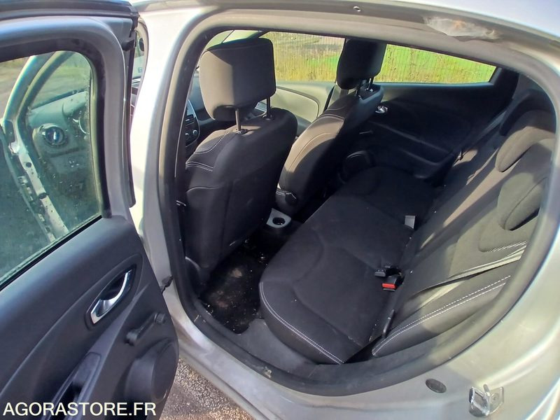 Renault Clio IV – Diesel – 2016-213 584 km - Αυτοκίνητο: φωτογραφία 4 Renault Clio IV – Diesel – 2016-213 584 km - Αυτοκίνητο: φωτογραφία 4