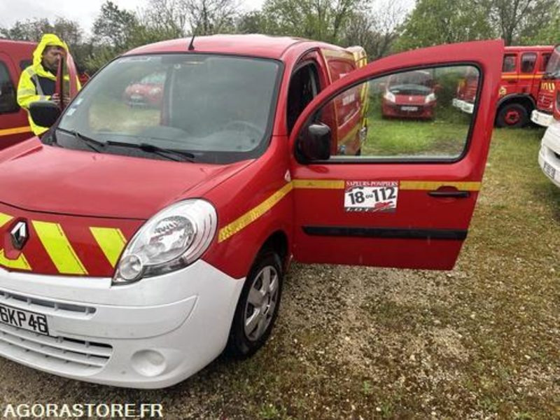 Renault Kangoo - 1016KP46 - Μικρό βαν: φωτογραφία 2 Renault Kangoo - 1016KP46 - Μικρό βαν: φωτογραφία 2