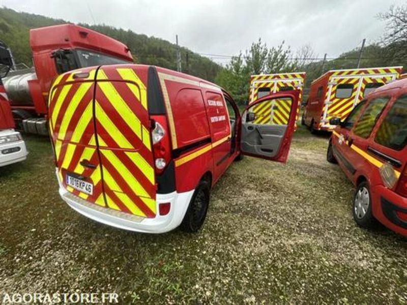 Renault Kangoo - 1016KP46 - Μικρό βαν: φωτογραφία 4 Renault Kangoo - 1016KP46 - Μικρό βαν: φωτογραφία 4