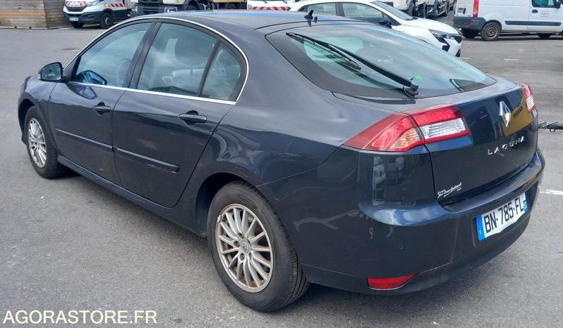 Renault Laguna BN785FL - Αυτοκίνητο: φωτογραφία 1 Renault Laguna BN785FL - Αυτοκίνητο: φωτογραφία 1